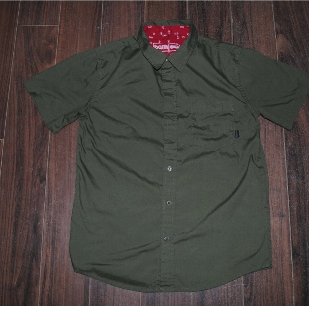 Berne 2 Pockets Short Sleeve Green Cycling Shirt Chest 38" Zippered back Pocket
